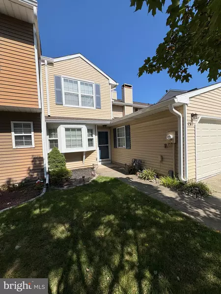 13 AMHERST CT, Bordentown, NJ 08505