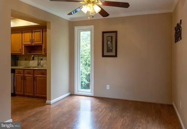 Gaithersburg, MD 20877,518 W DEER PARK RD #19-F