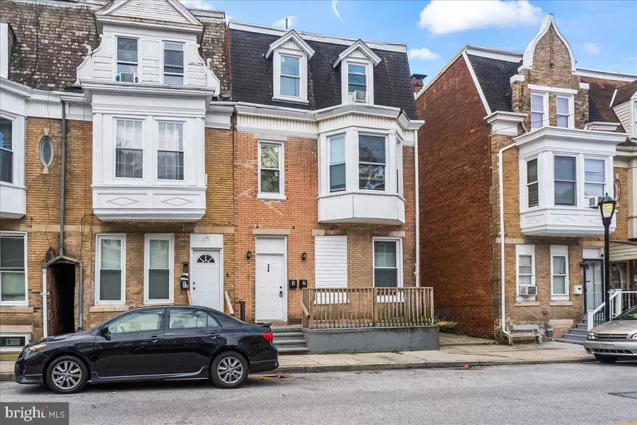 34 W JACKSON ST, York, PA 17401