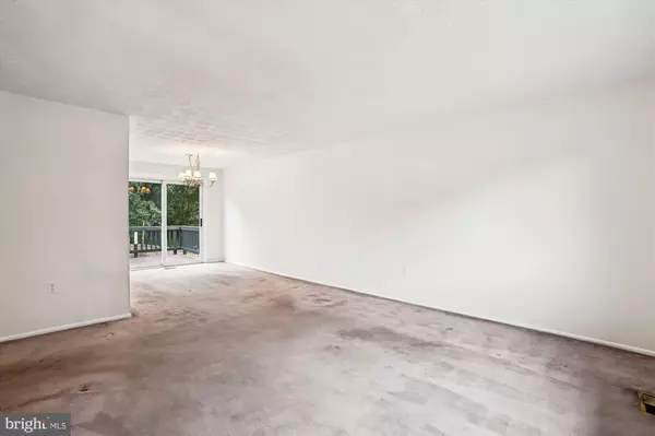 Centreville, VA 20120,15105 OLDDALE RD