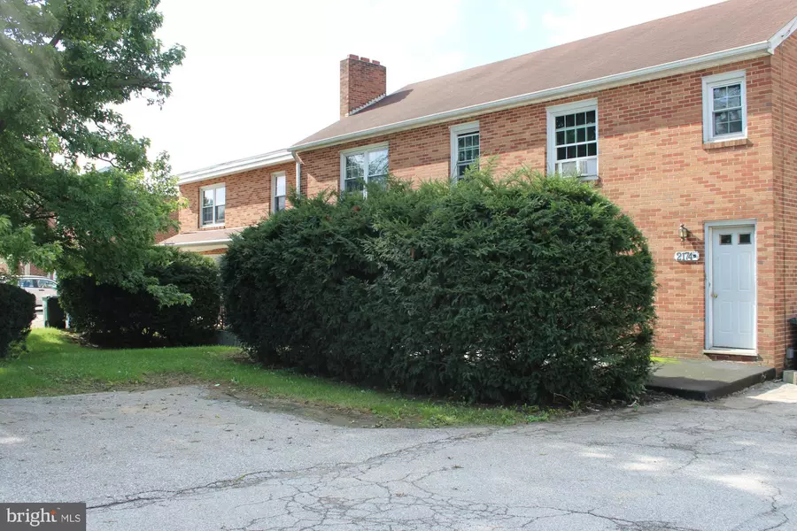 2174 S QUEEN ST #A, York, PA 17402