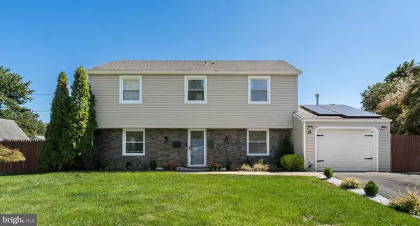 28 MILLSTONE LN, Willingboro, NJ 08046