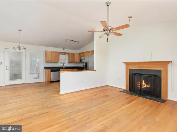 Linden, VA 22642,284 TULIP POPLAR DR