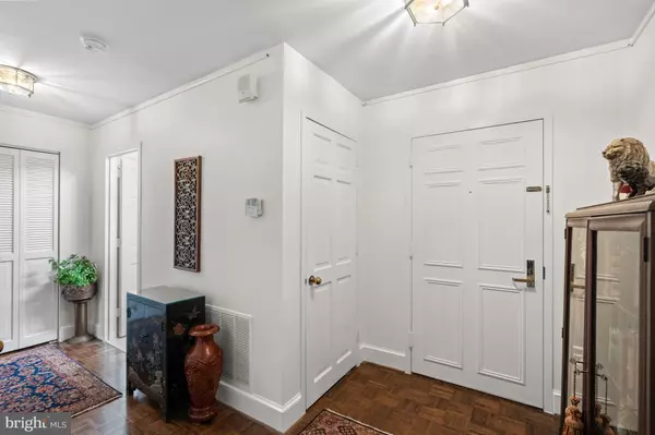 Chevy Chase, MD 20815,8101 CONNECTICUT AVE #C-708