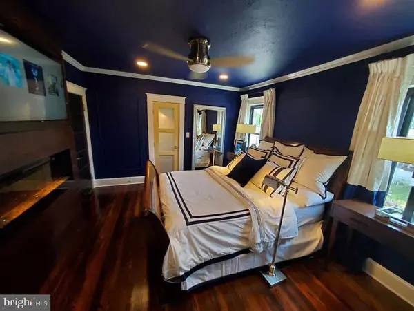 Baltimore, MD 21213,3302 RICHMOND AVE