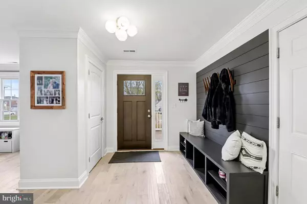 Sparrows Point, MD 21219,2804 7TH ST