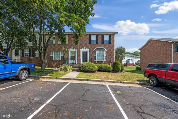 Winchester, VA 22602,214 WATERFORD LN