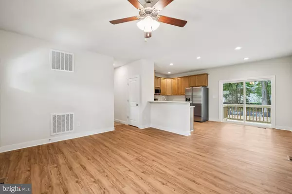 Colonial Beach, VA 22443,55 FOREST GROVE RD