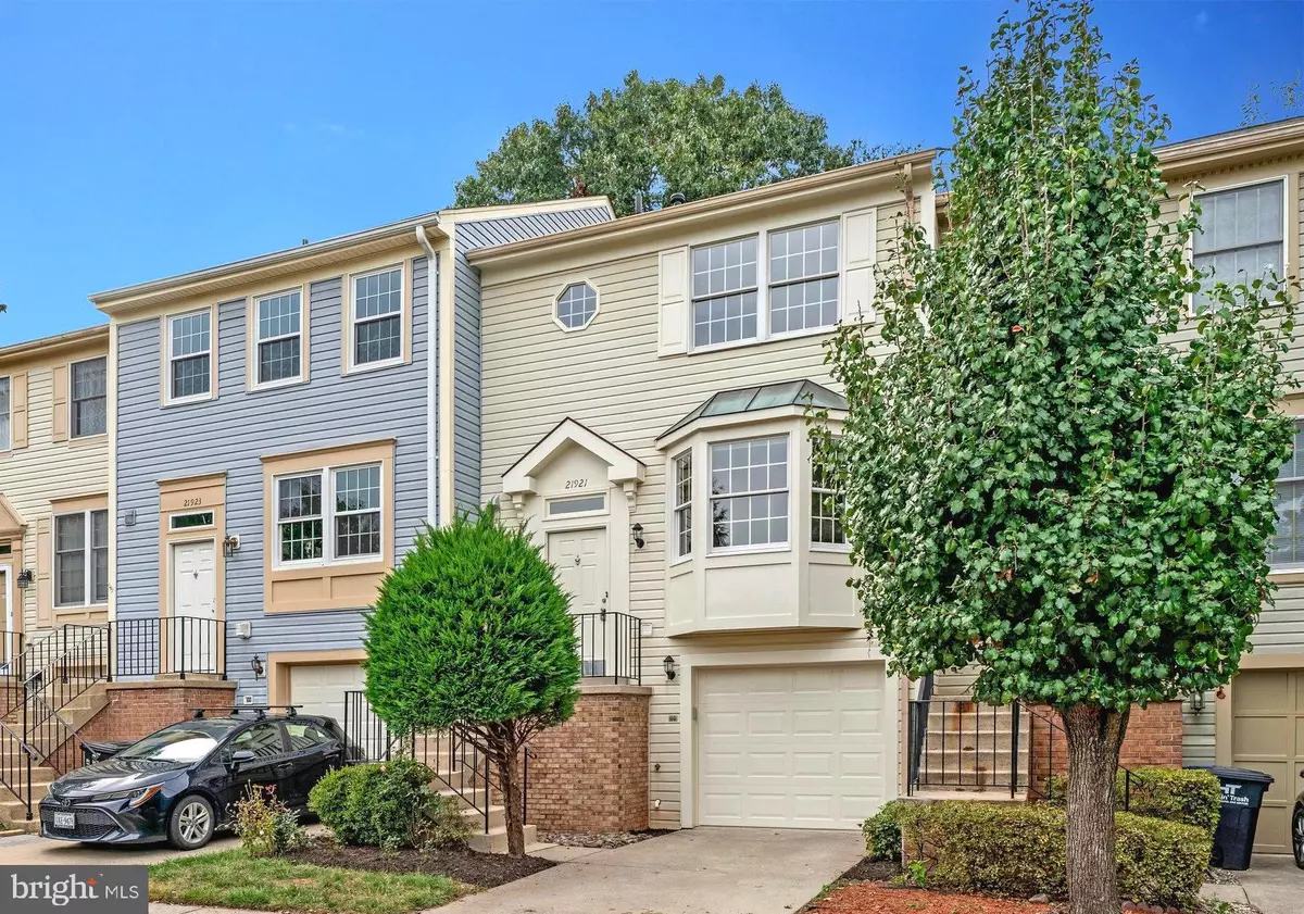 Sterling, VA 20164,21921 MYRTLEWOOD SQ
