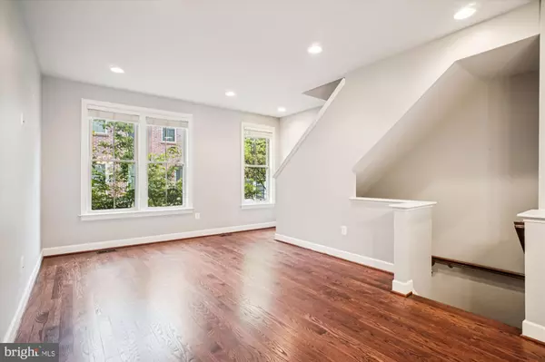 Arlington, VA 22206,3419 KEMPER RD