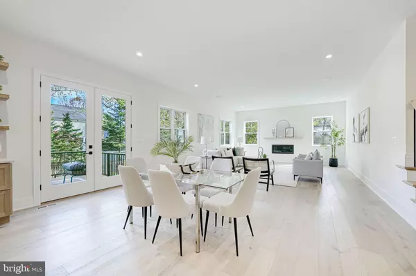 Falls Church, VA 22046,7228 ALLAN AVE