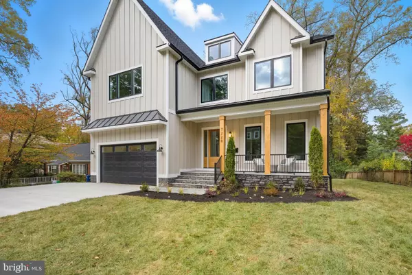 Falls Church, VA 22046,7228 ALLAN AVE