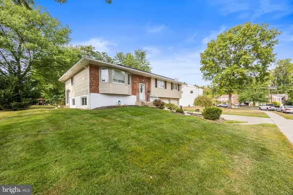 Cherry Hill, NJ 08002,37 IVY LN