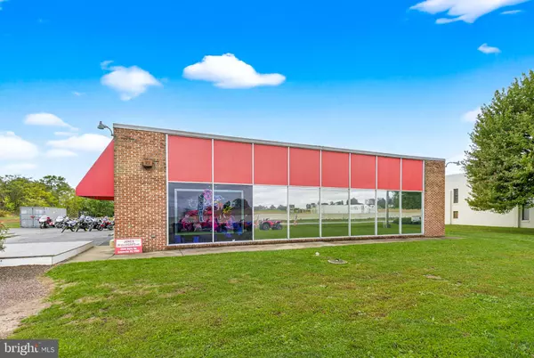 Lancaster, PA 17601,2350 DAIRY RD