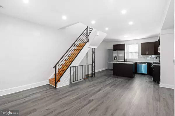 Philadelphia, PA 19143,5542 LINMORE AVE