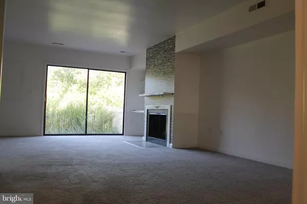 Mountville, PA 17554,27 APPLE LN