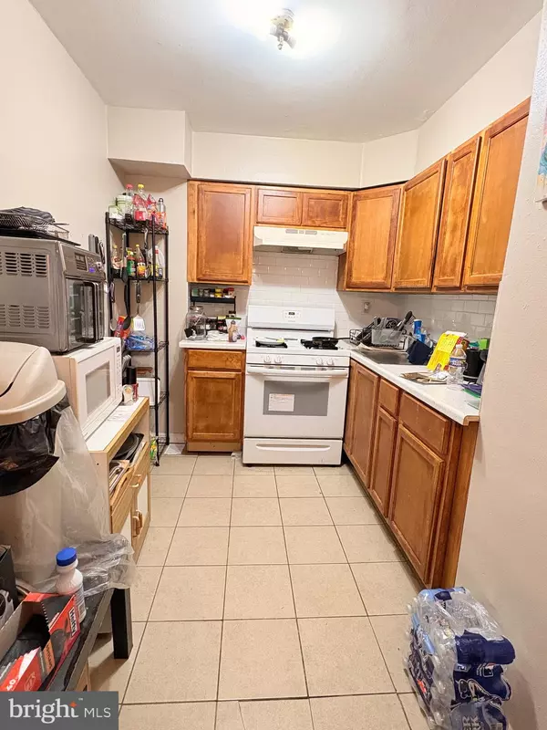 Philadelphia, PA 19131,4032 BALWYNNE PARK RD