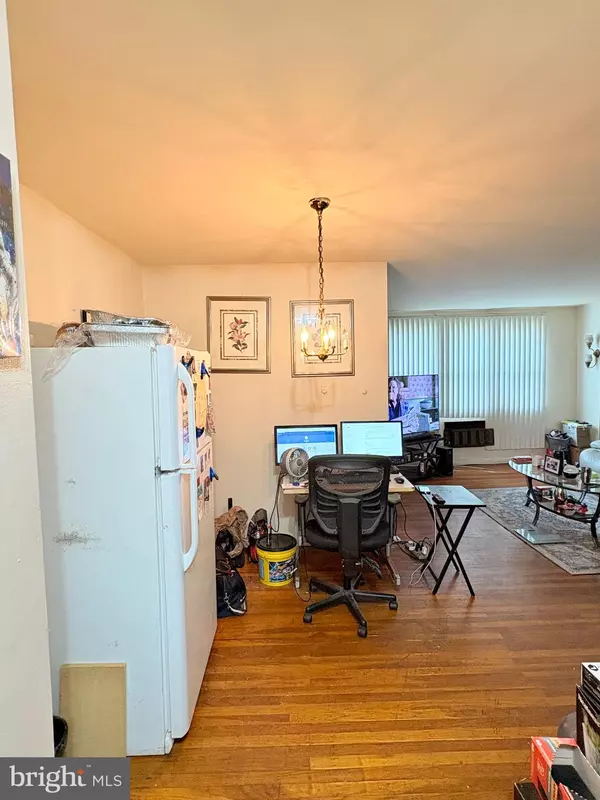 Philadelphia, PA 19131,4032 BALWYNNE PARK RD