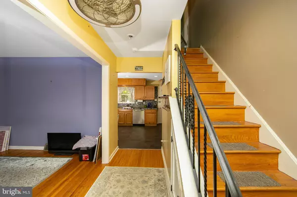 Marlton, NJ 08053,396 HOLLY RD