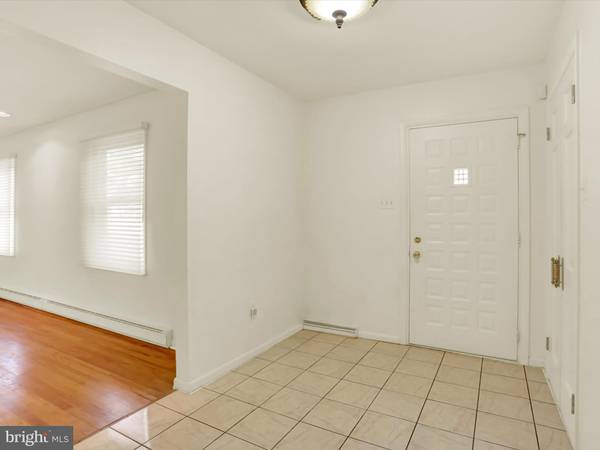 Harrisburg, PA 17110,4113 COTSWOLD DR