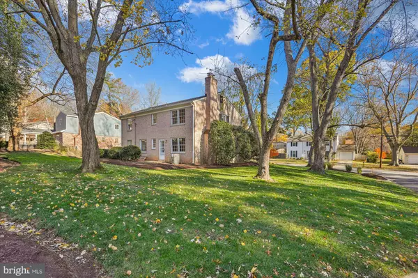 Potomac, MD 20854,11914 GOYA DR