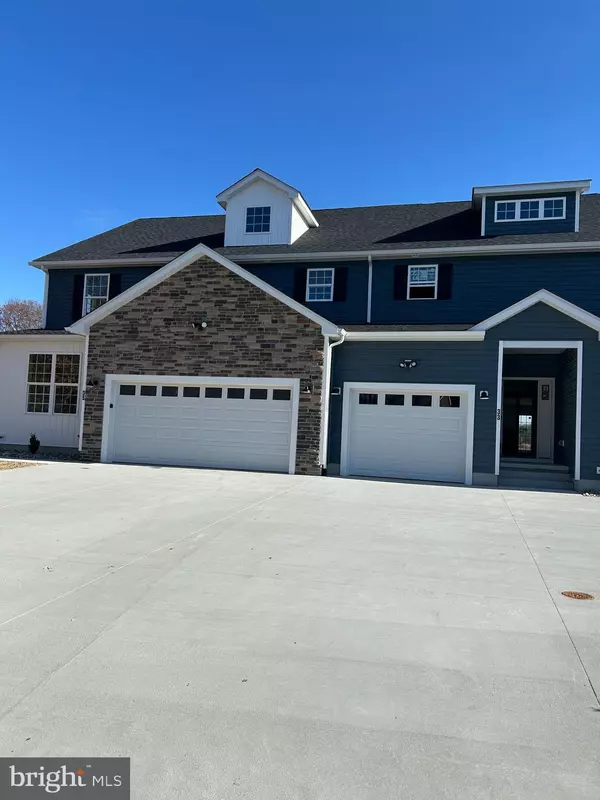 Dover, DE 19904,8 VALHALLA CT