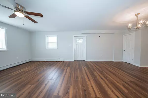 Norristown, PA 19401,614 CAROLINE DR