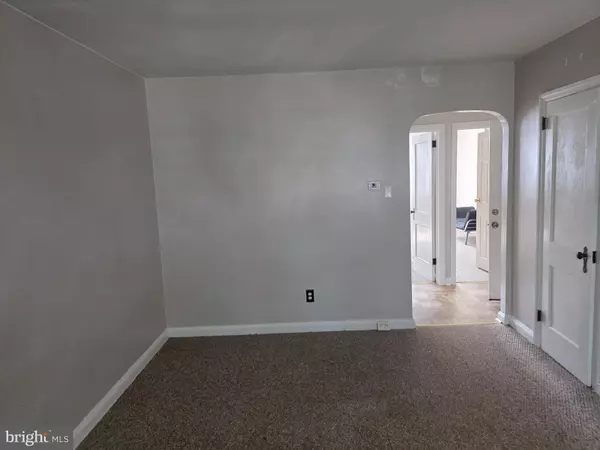 Drexel Hill, PA 19026,854 WINDERMERE AVE