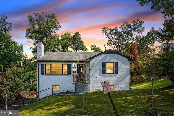 Oxon Hill, MD 20745,107 ONONDAGA DR