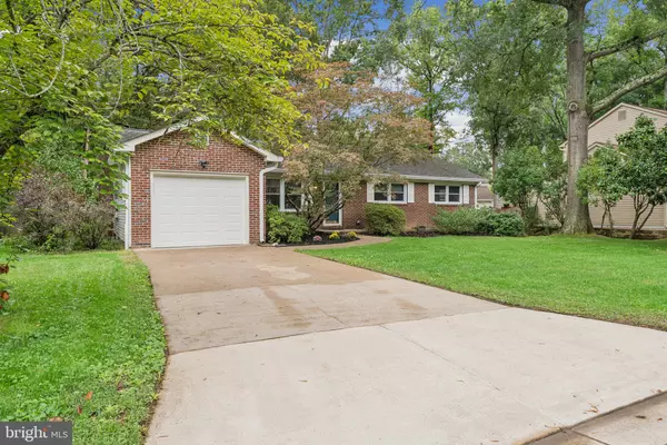 Dumfries, VA 22025,15721 SINGLETREE LN