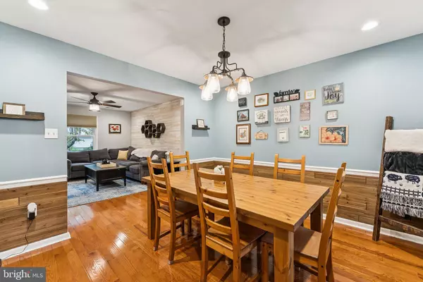 Dumfries, VA 22025,15721 SINGLETREE LN