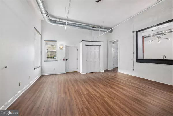 Phoenixville, PA 19460,541 WASHINGTON AVE #101