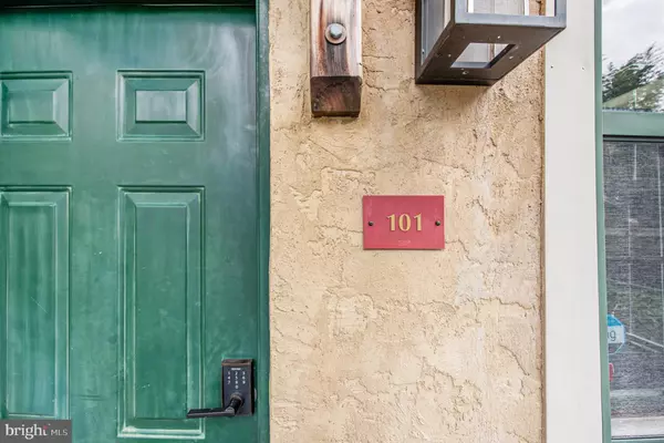 Phoenixville, PA 19460,541 WASHINGTON AVE #101