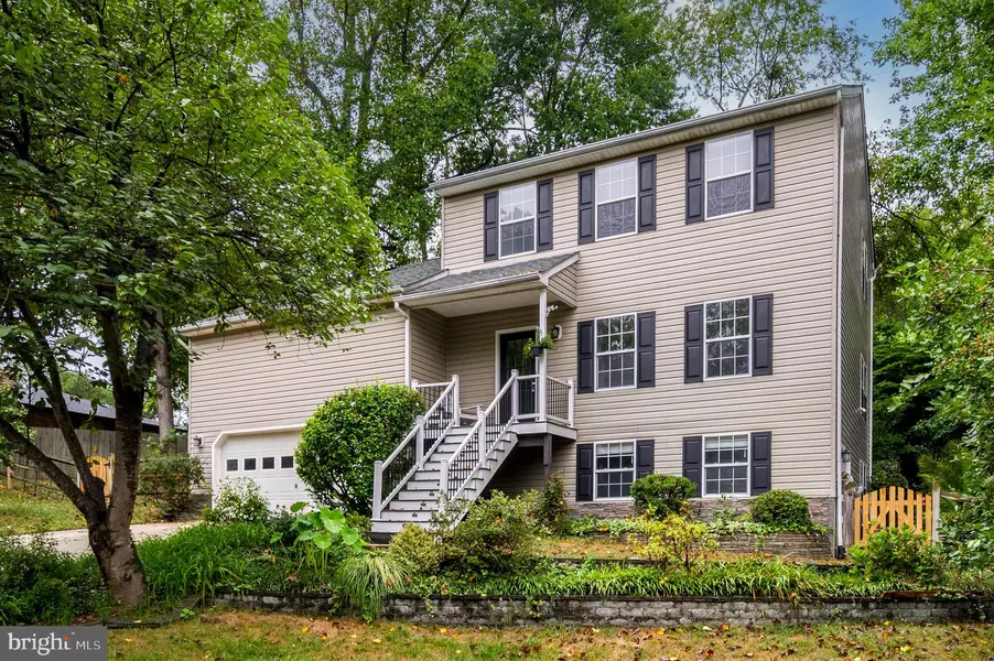 701 SONNE DR, Annapolis, MD 21401