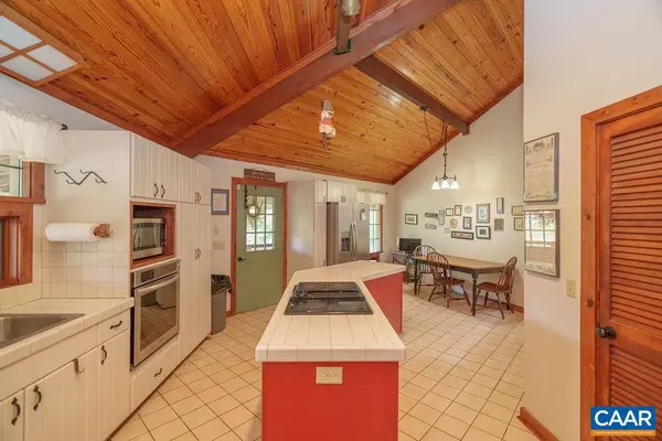 Stanardsville, VA 22973,536 REDBUD DR