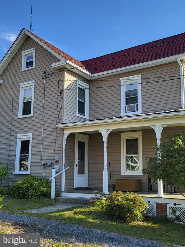 Falling Waters, WV 25419,9157 WILLIAMSPORT PIKE