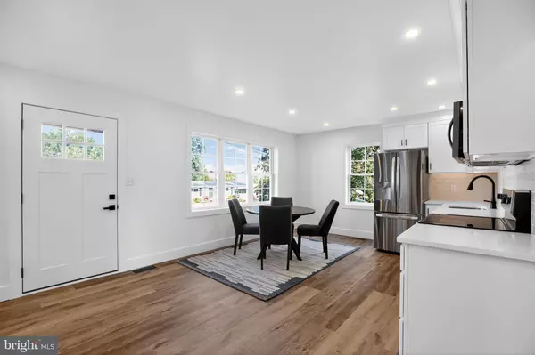 Ephrata, PA 17522,112 SYCAMORE RD