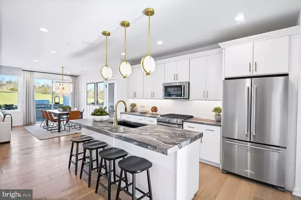 31 GRAYSON LN, Downingtown, PA 19335