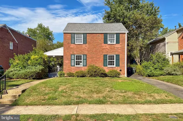 Arlington, VA 22203,214 N GRANADA ST