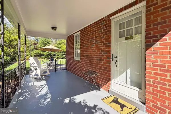 Arlington, VA 22203,214 N GRANADA ST