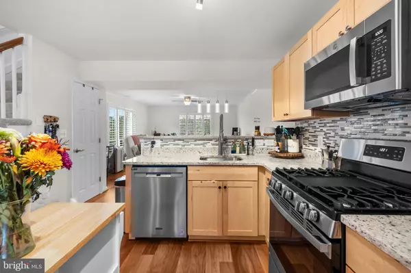 Alexandria, VA 22304,1637 N VAN DORN ST