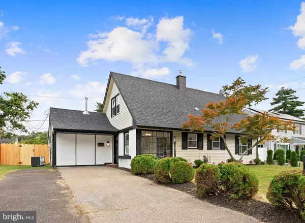 Willingboro, NJ 08046,18 SPIRALWOOD LN