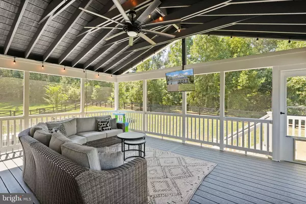 Warrenton, VA 20187,6529 BOB WHITE DR