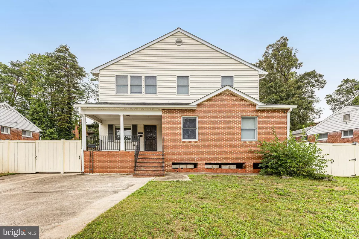 Falls Church, VA 22042,7412 MARC DR