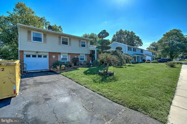 Morrisville, PA 19067,211 VALLEY RD