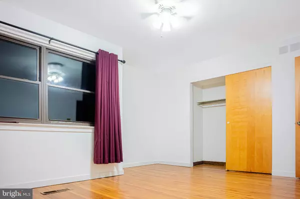 Philadelphia, PA 19107,906 LOCUST ST