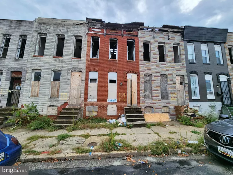 333 S SMALLWOOD ST, Baltimore, MD 21223