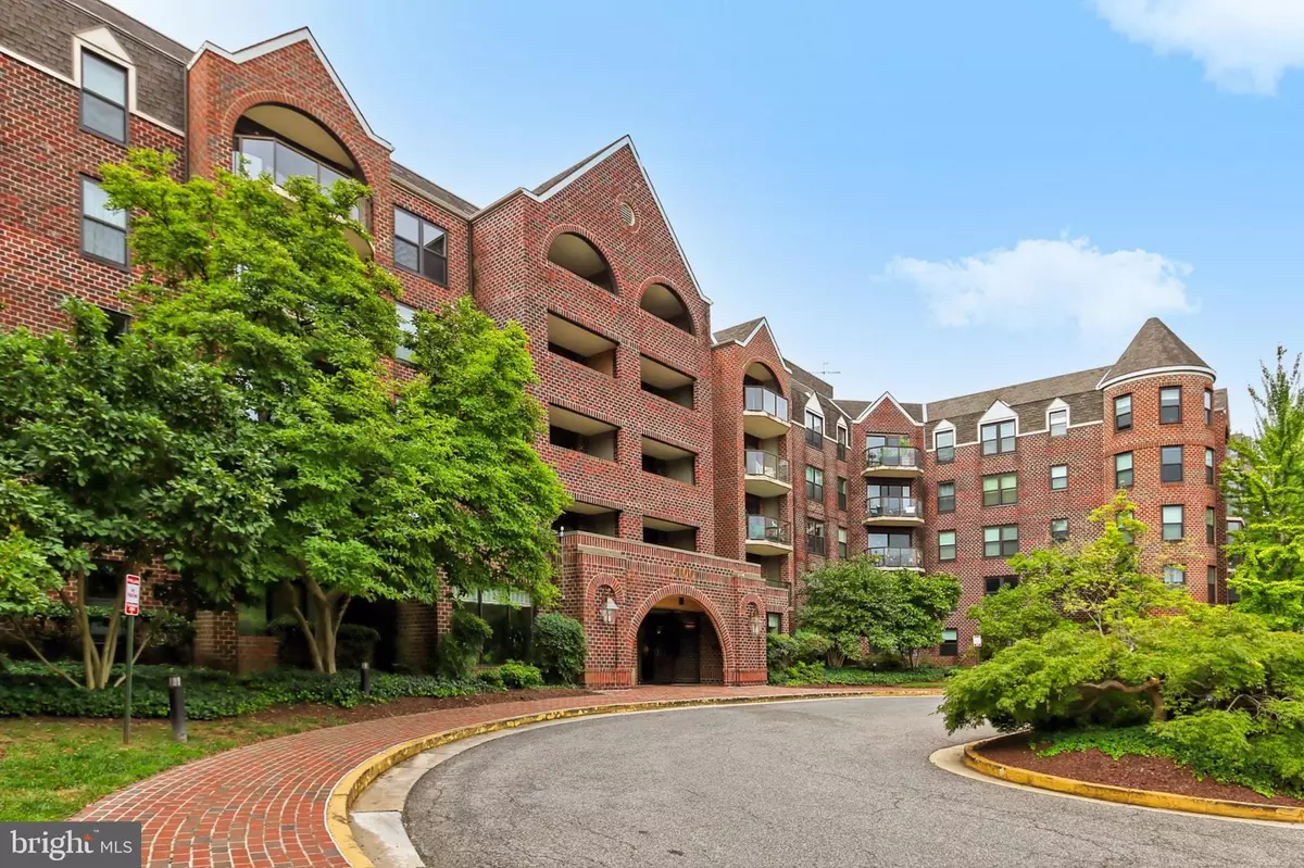 Arlington, VA 22201,2100 LANGSTON BLVD #335