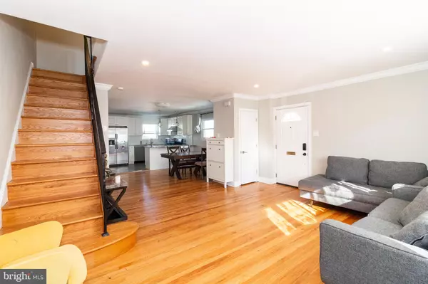 Philadelphia, PA 19152,9044 BROUS AVE