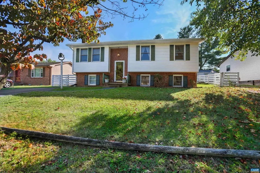 1600 STUART ST, Waynesboro, VA 22980